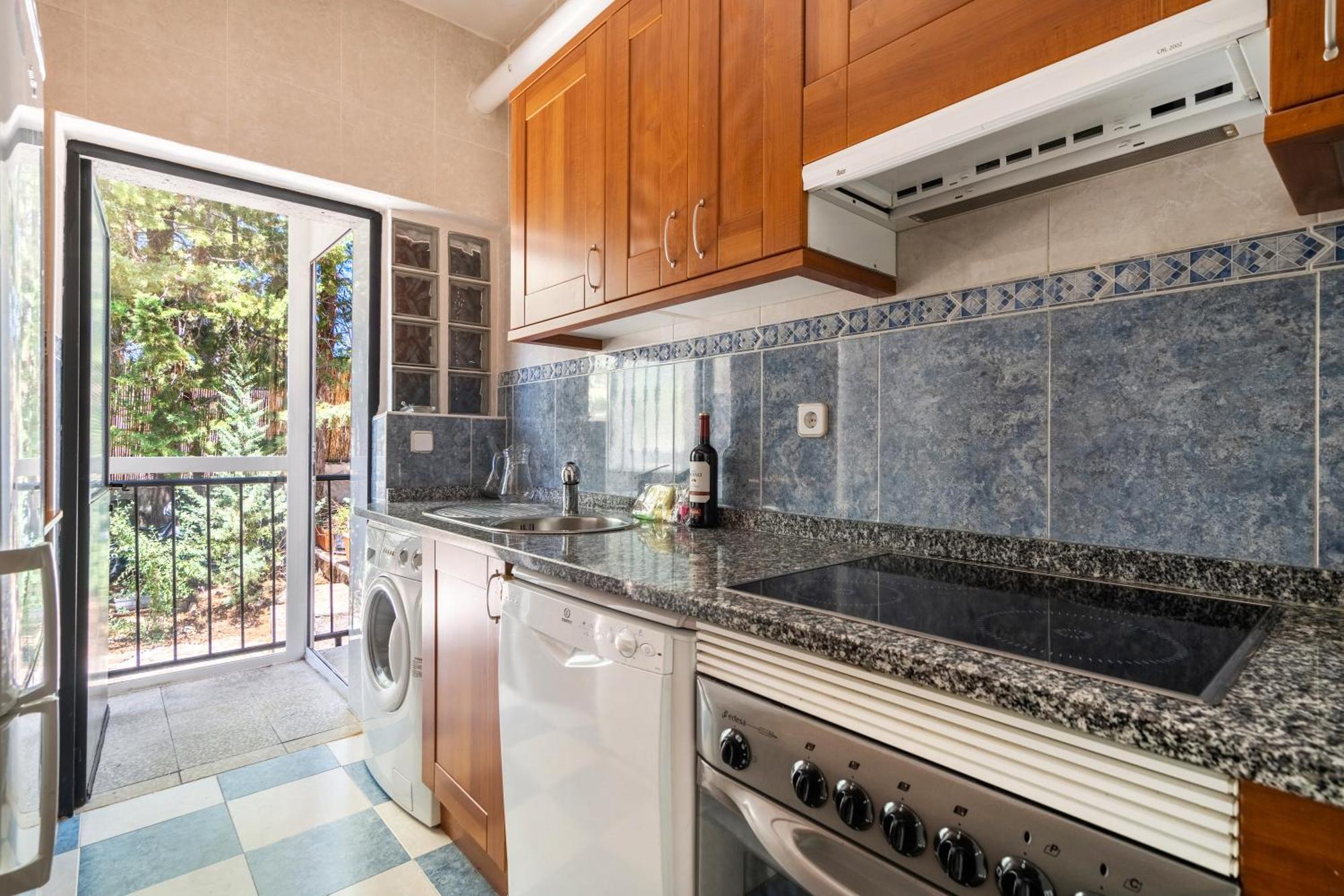 Casa Rural Los Olivos De Robledo De Chavela La Estacion Eksteriør billede